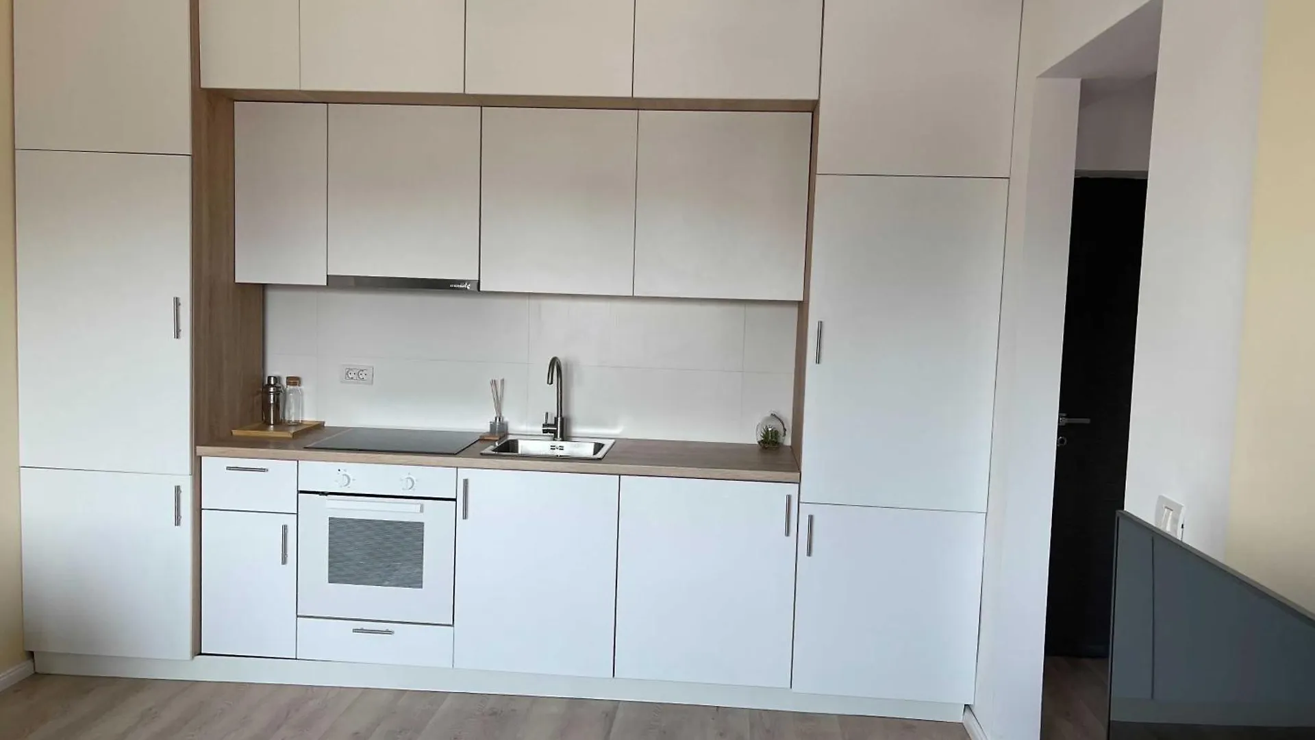 Pleasant Retreat Apartman Bukarest 0*,  Románia